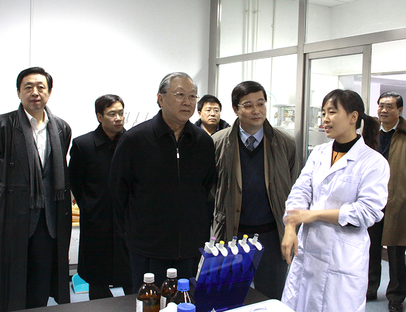 2009年中国科学院院长路甬祥调研遗传发育所